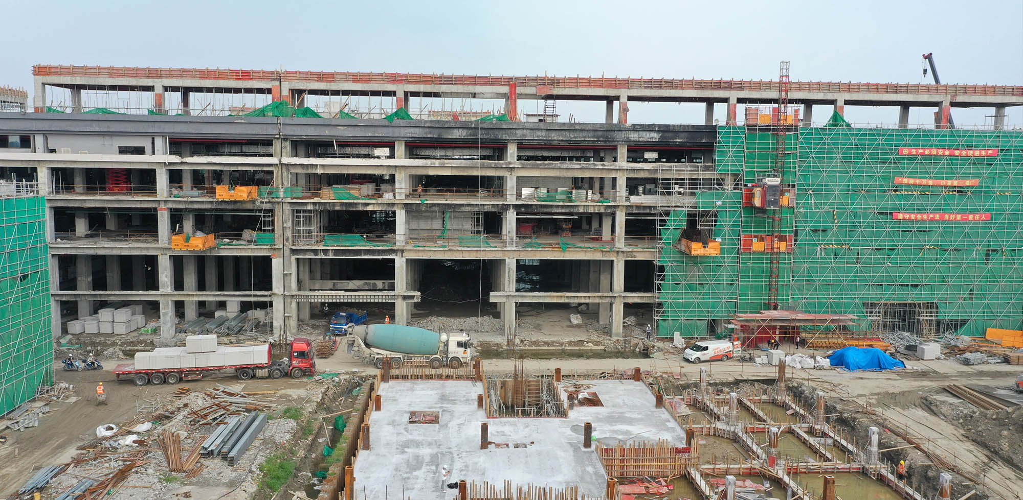 LaMaCo ，化学和复合材料的供应商，<br>努力满足全球所有客户的需求